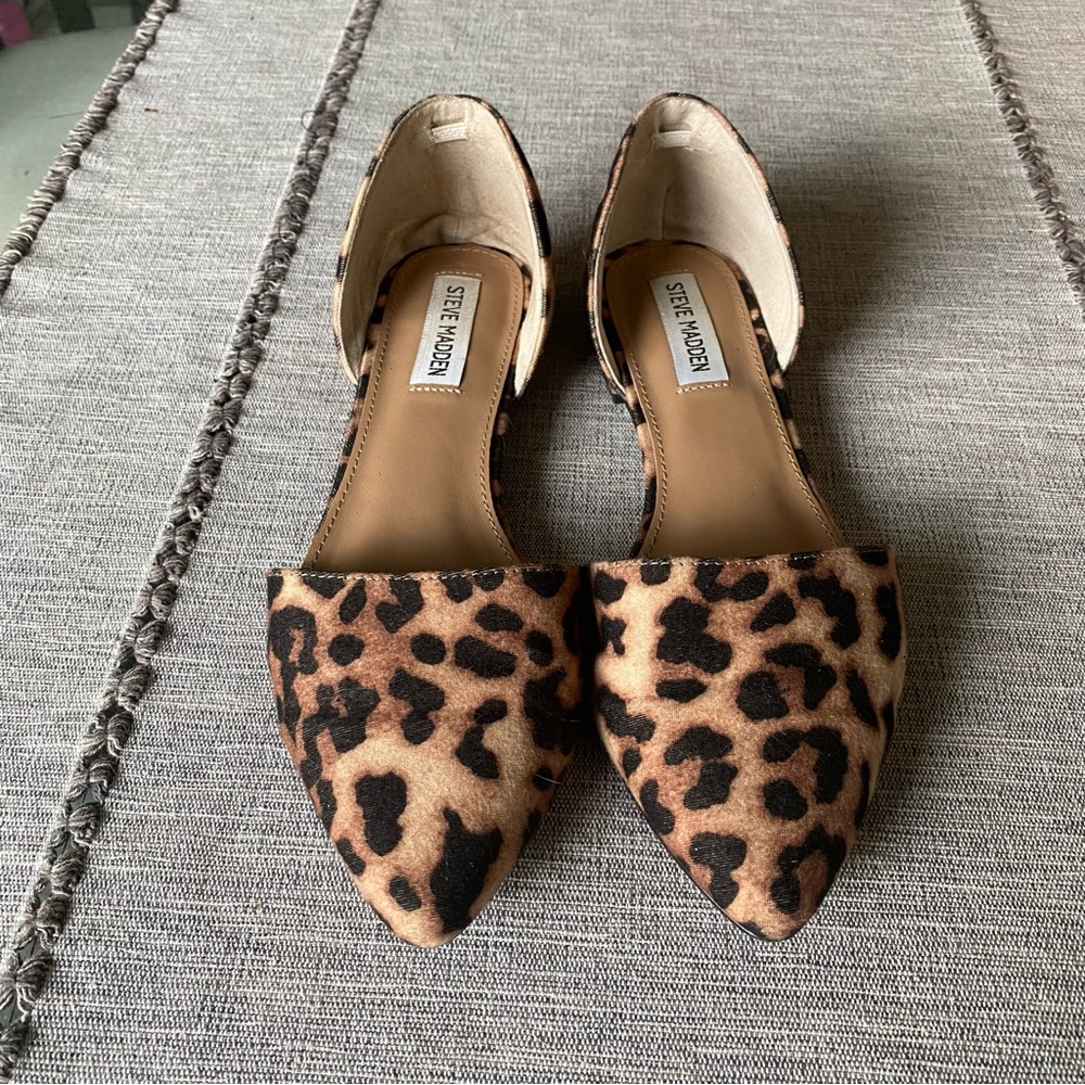 Steve Madden Leopard Print D’Orsay Flats, size 7.5